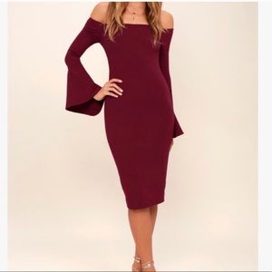 Beautiful Lulus off the shoulder bell sleeve dress